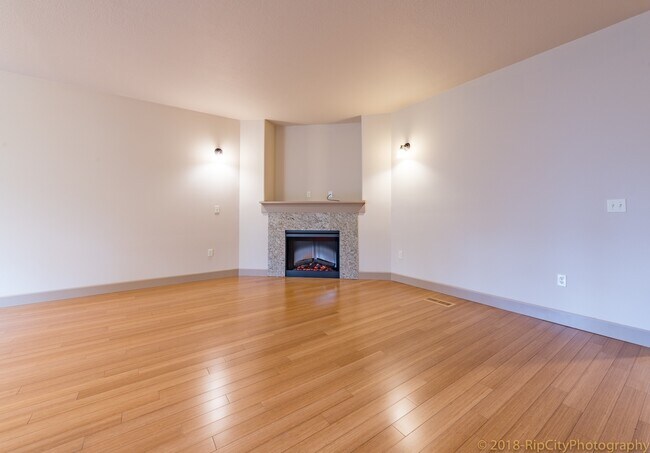 1993 NE 48th Way