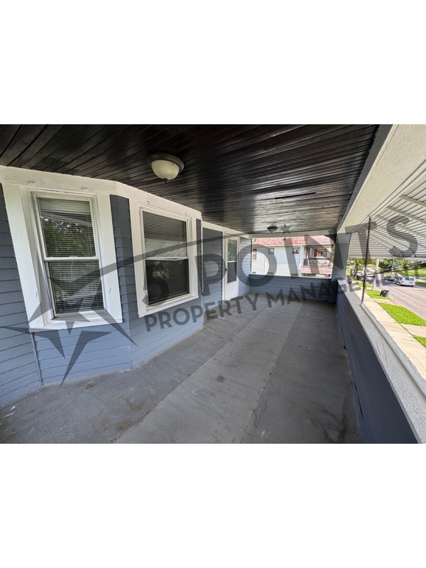 957 Eddy Rd