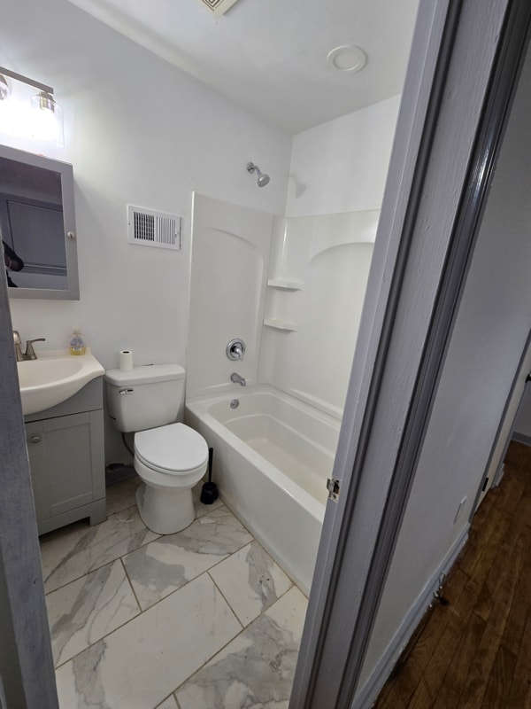 Photo - 4352 Ridgewood Cir