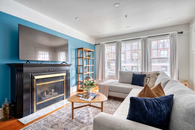 Photo - 18 NW 22nd Pl Unit ID1309857P