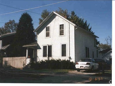 Building Photo - For More Information Call 920-252-5297 Rental