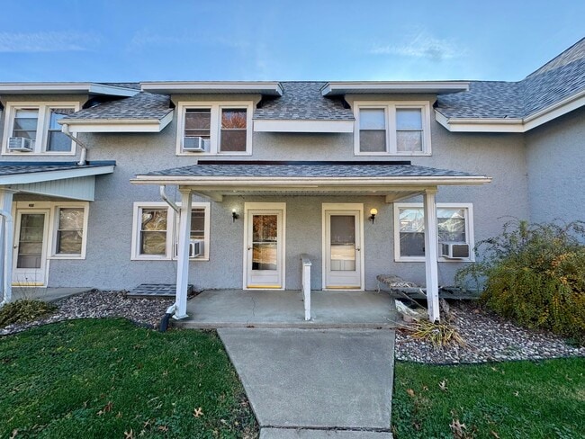 Photo - Updated 2BR Townhome Across from Stephens Park