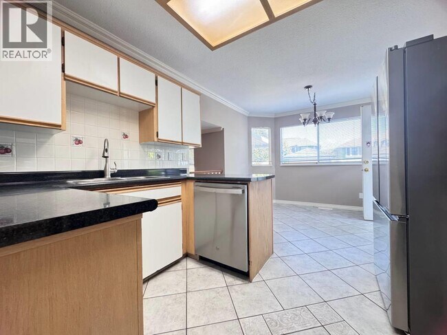 2309 Kensington Crescent