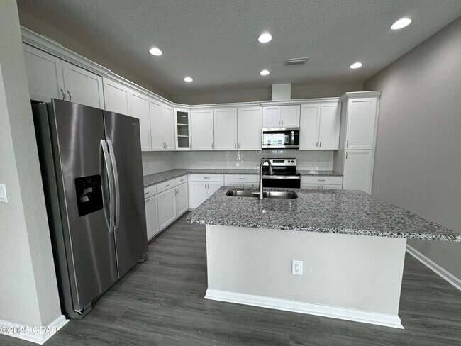 Photo - 9022 Parrot Pl