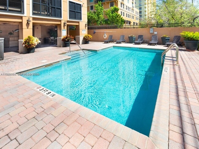 Photo - 3590 Coral Way Unidad 509