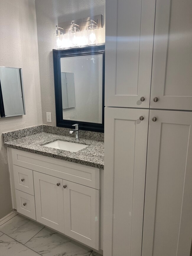 Porter Plaza Apartments Porter, TX