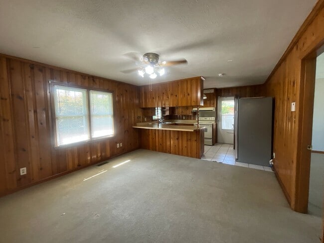 Photo - 2039 Ironwood Dr