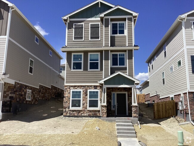 Building Photo - 26153 E Calhoun Pl Rental