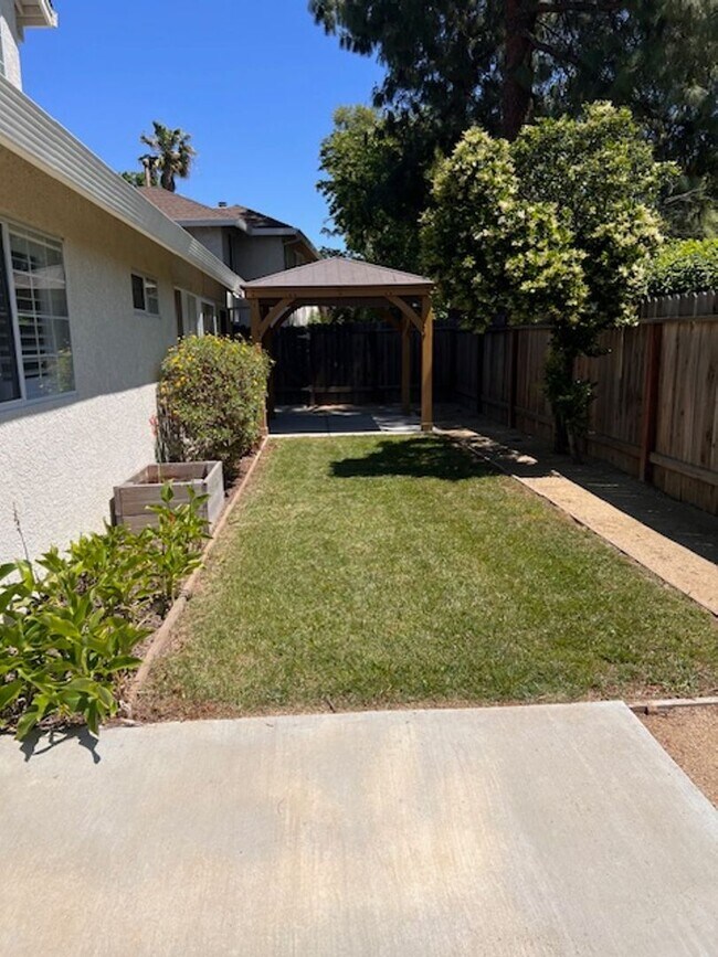Photo - Large home in South Davis