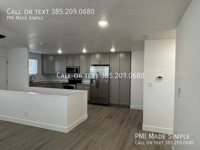 Photo - 258 1200 W