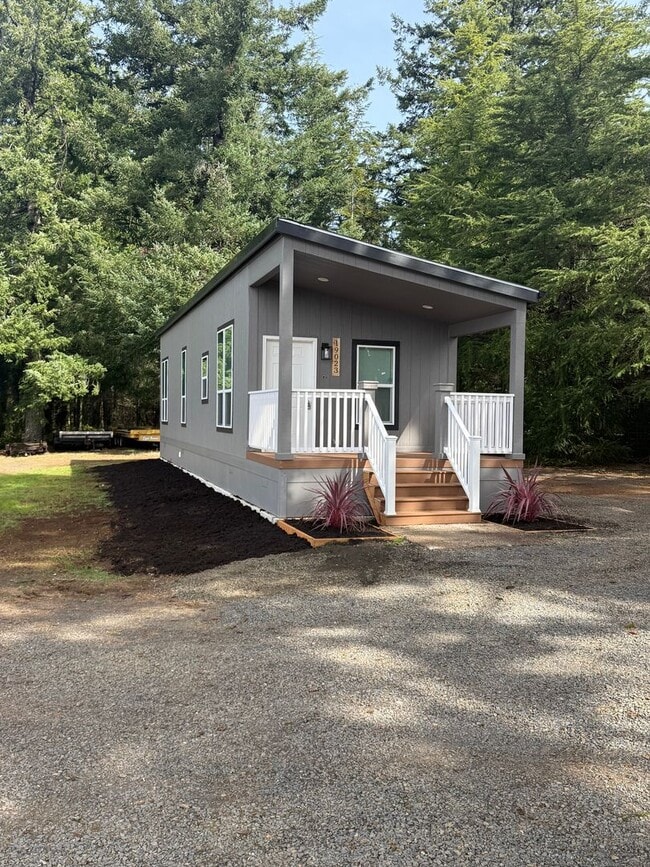 Building Photo - Powers Creek Unit 19023