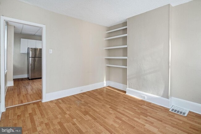 Photo - Charming 2 Bedroom Townhome in Fishtown | Private Yard & Modern Updates