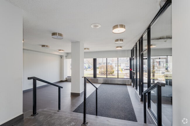 Photo - 19 Rosemount Drive