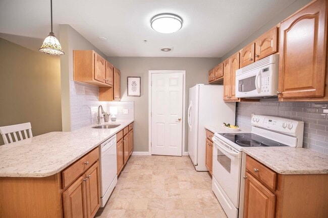 Photo - 65 Fordway Extension Unit B 204