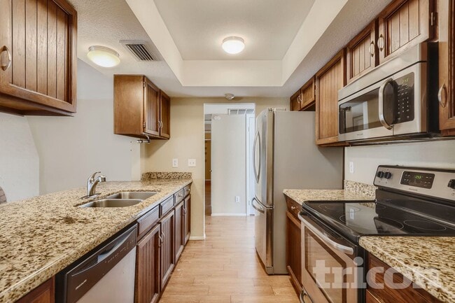 Photo - 4910 W Diana Ave