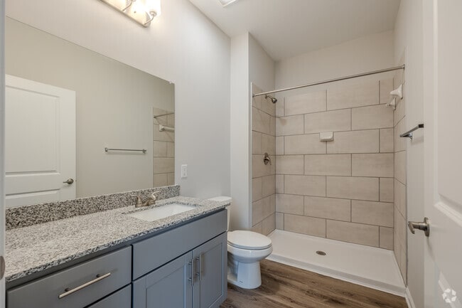 3BR, 2BA - 1,212SF - Bathroom 1 - Fairview Terrace