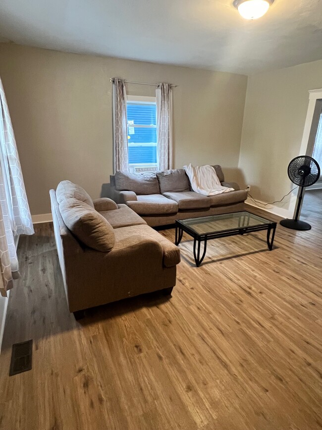 Living Area - 335 W Grand Ave Townhome