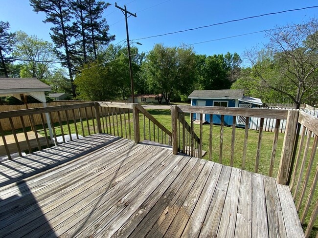Building Photo - Exclusively Offered by Muse Realty, LLC