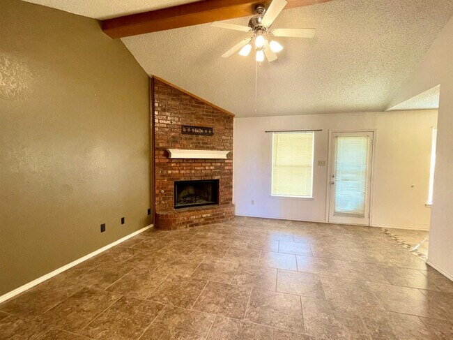 Photo - 9717 Blandon Ave