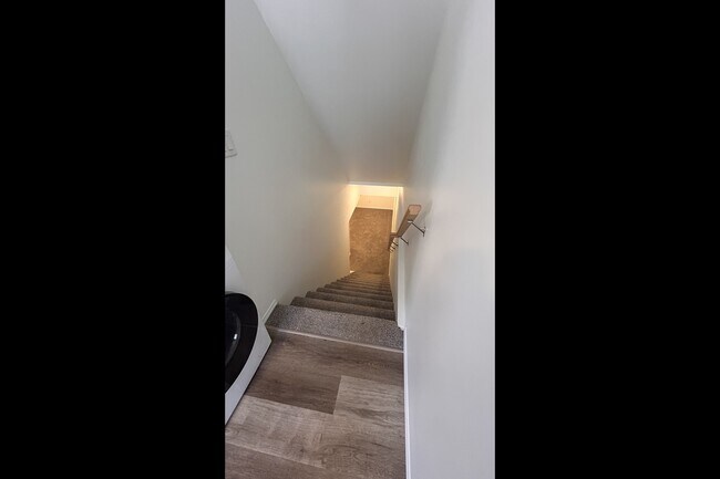 Photo - 12420-12476 76 St NW Unit 12420 - Bsmt 1