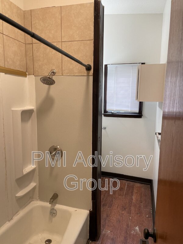 2927 SW Atwood Ave Condo Unit 2 Condo for Rent in Topeka, KS