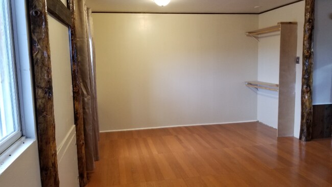 Photo - 18 3rd St Unidad Studio