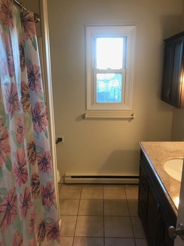 Photo - 341 E Louther St