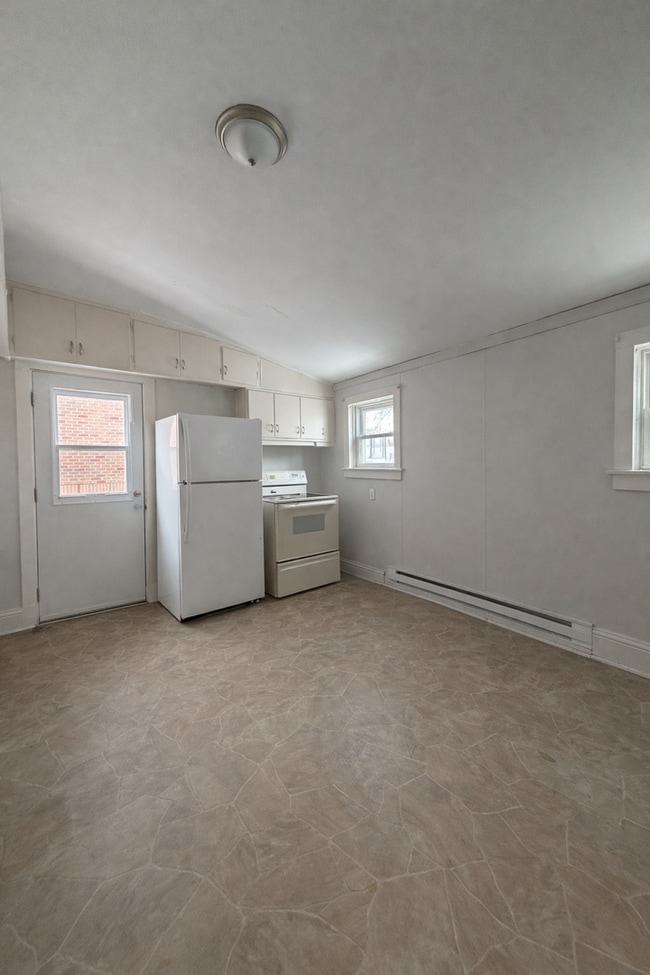 Photo - 110 E 4th Ave Unit A