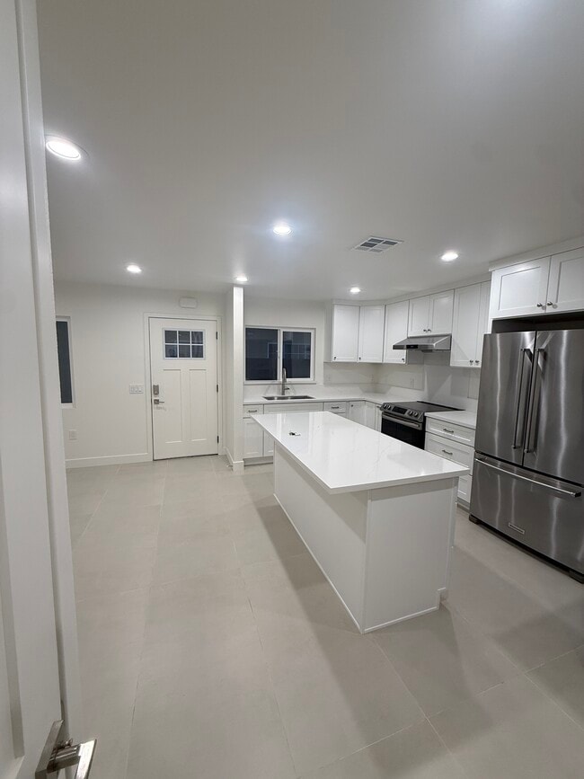 Photo - 9685 Blake Ave