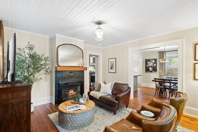 Photo - 200 Judd St