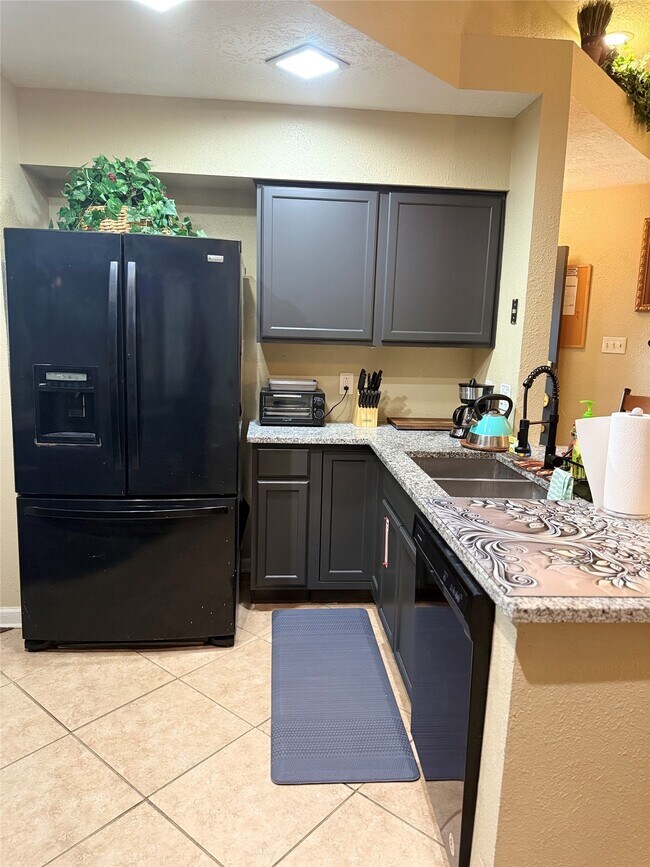 335 Anchor Way