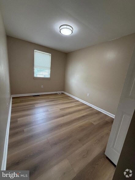 Building Photo - 238 Allen Rd Rental