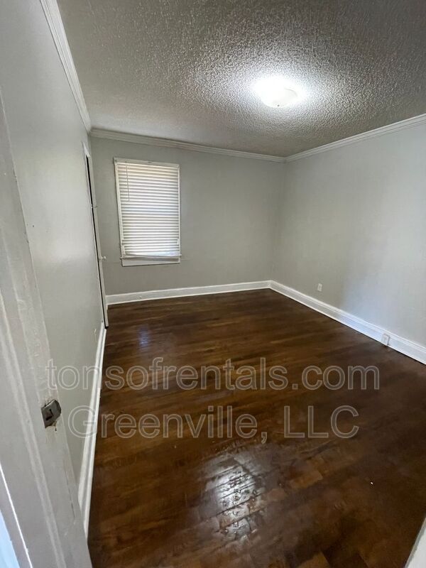 Photo - 367 Palmer St