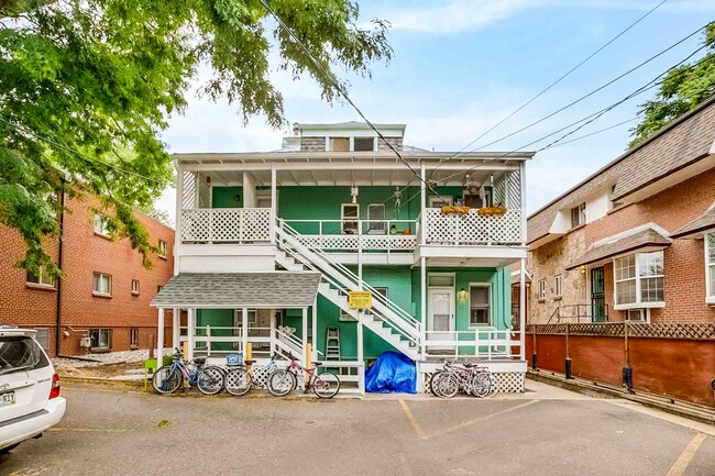 York Street Apartments
