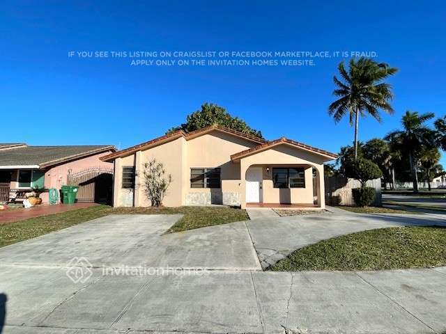 Building Photo - 13203 SW 40th Terrace