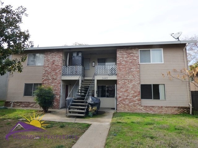 Building Photo - 7449 Tiara Way Unit 7449 Tiara Way #B