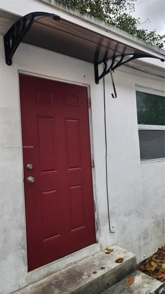 Photo - 1726 SW 25th Ave Unit 2