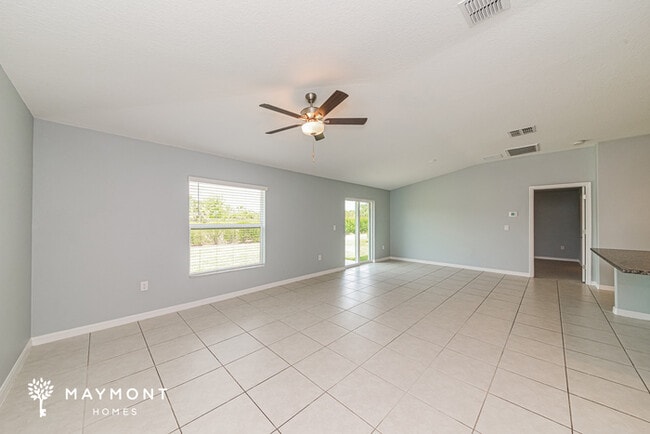 Photo - 4014 84th Ct E