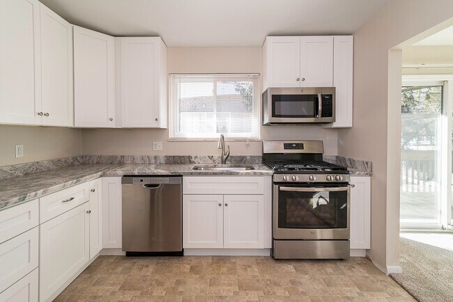 522 Bemidji Ct