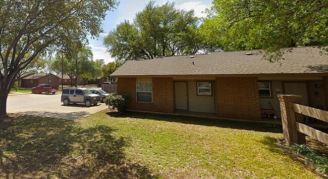 Photo - 606 E Kennedy Ave