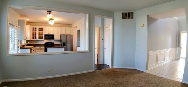 Photo - 564 Woods Creek Ln