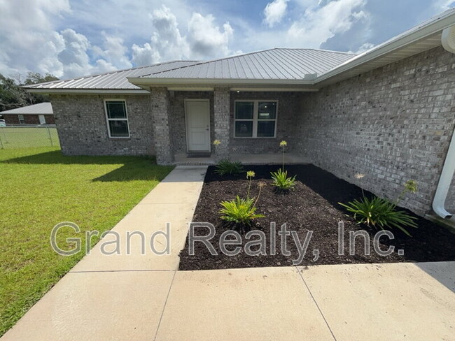 Photo - 4004 Roxies Ln