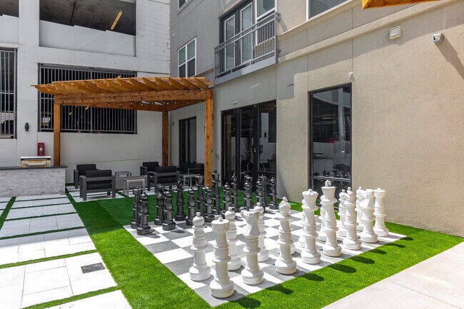 Juegos al aire libre - Lennox at West Village