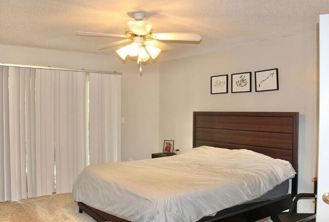 Photo - 1602 Trent St