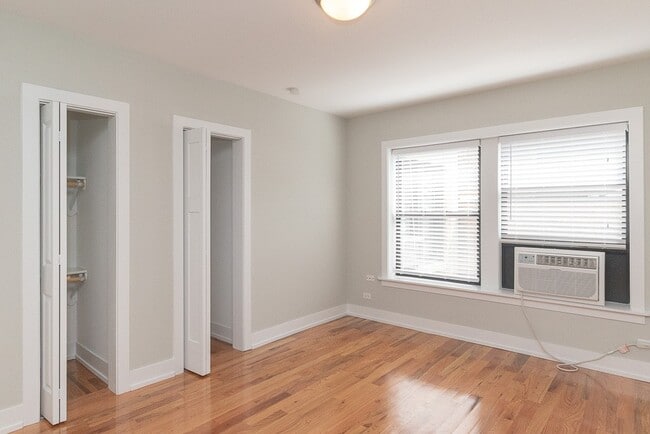 Photo - 562 W Arlington Unidad 113