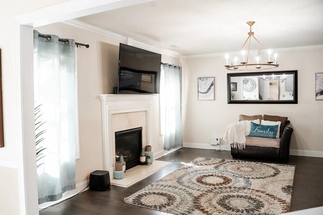 Photo - 4433 Pond Edge Rd