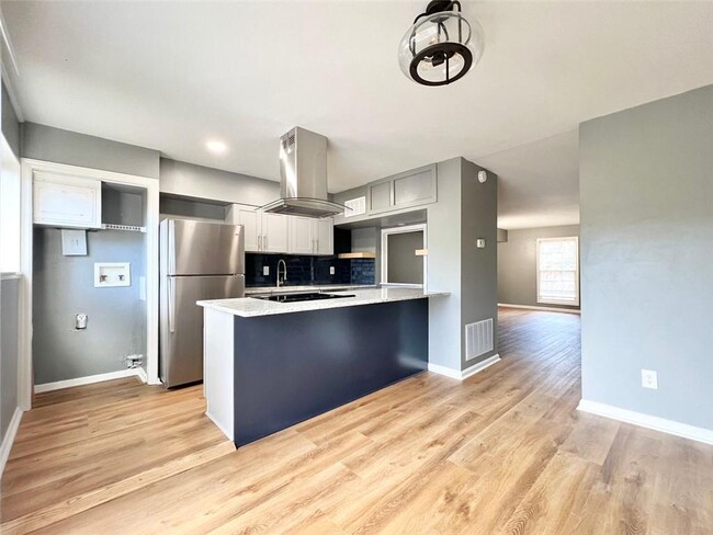 Photo - 3125 Colonial Way Condo Unit M