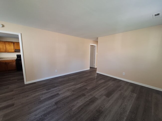 Photo - 704 Old Buckroe Rd