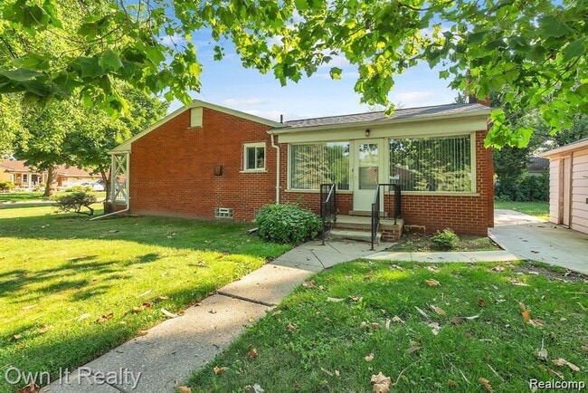 Photo - 20195 River Oaks Dr