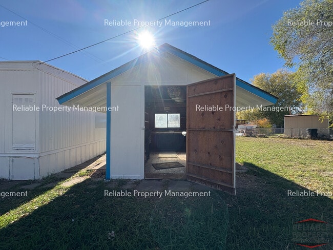 Photo - 770 Stevens Dr